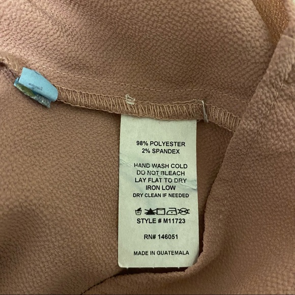 NWOT light mauve flowy tank top - Picture 3 of 3